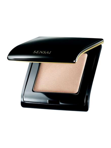 Sensai Supreme Illuminator No 745