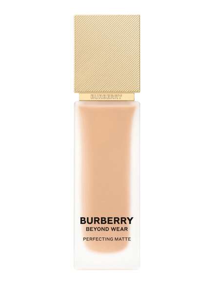 Burberry Beyond Wear Perfecting Matte Foundation - Light Warm