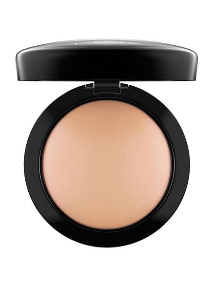 MAC Mineralize Skinfinish Natural
