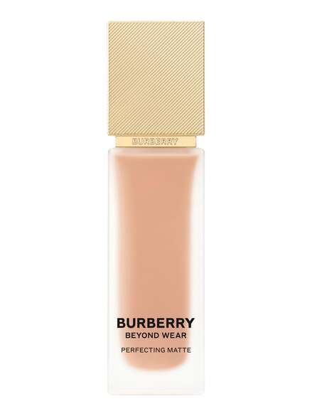 Burberry Beyond Wear Perfecting Matte Foundation - 80 Medium Cool