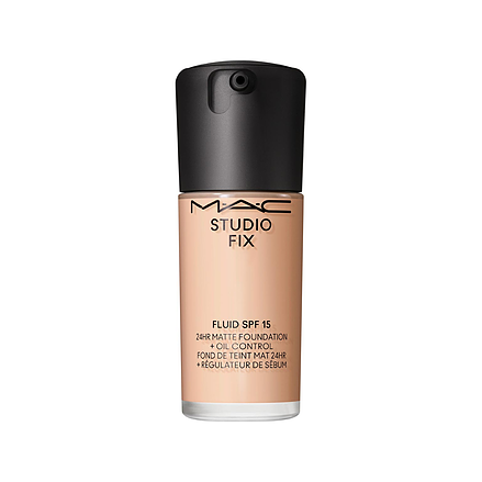 Studio Fix Fluid SPF 15 24HR Matte Foundation + Oil Control