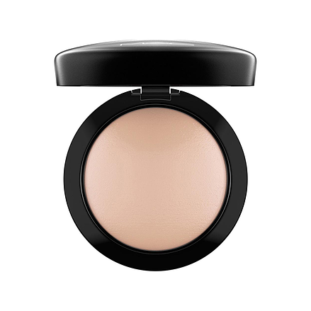 MAC Mineralize Skinfinish Natural