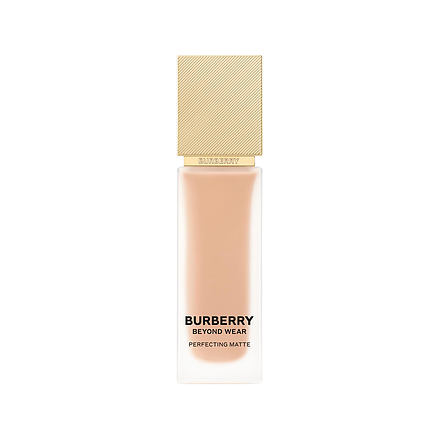 Burberry Beyond Wear Perfecting Matte Foundation No 45C Light Cool