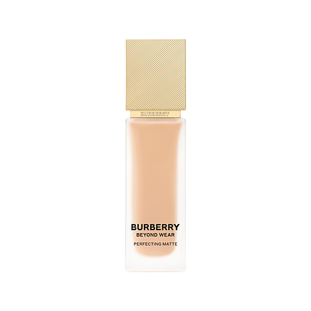 Burberry Beyond Wear Perfecting Matte Foundation No 60 Medium Neutral