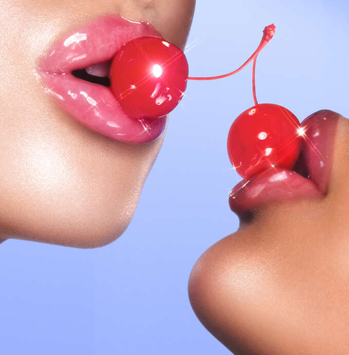 Charlotte Tilbury Unreal Lips Healthy Glow Nectar Oil - Juicylicious Coconut Water 2