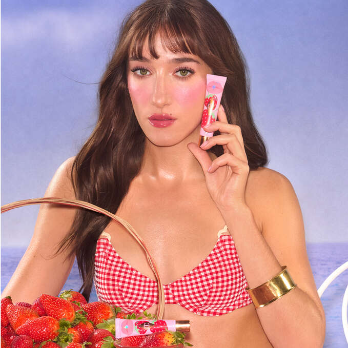 Charlotte Tilbury Unreal Lips Healthy Glow Nectar Oil - Juicylicious Strawberry Vanilla 2