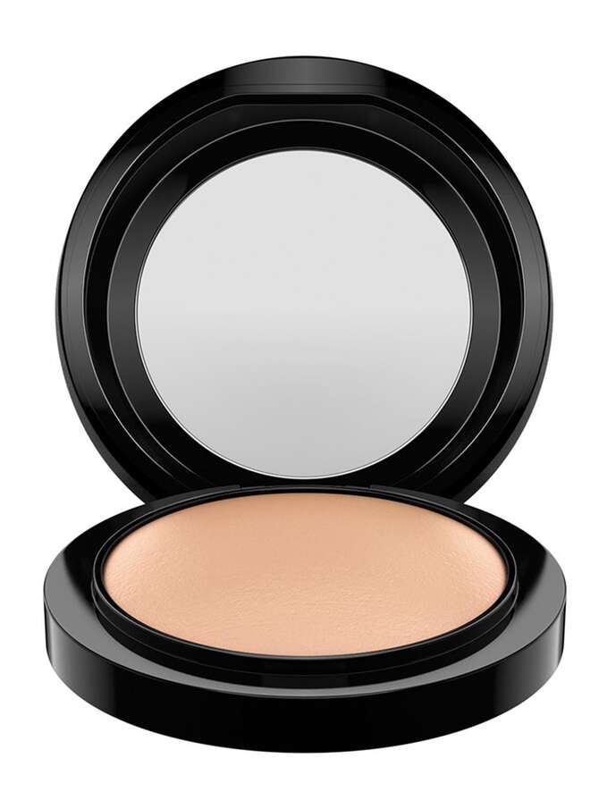 MAC Mineralize Skinfinish Natural 1