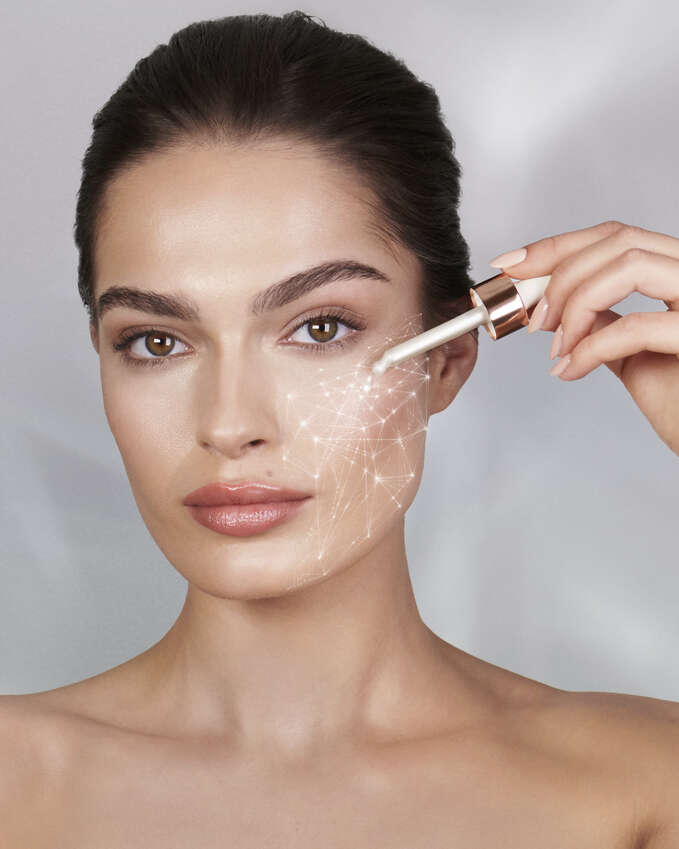 Charlotte Tilbury Charlotte's Magic Serum Crystal Elixir 30ml 4