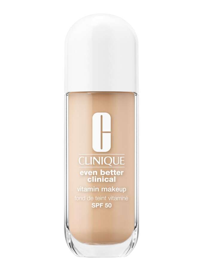 Clinique Even Better Vitamin Foundation SPF 50 No 03 Light Cool