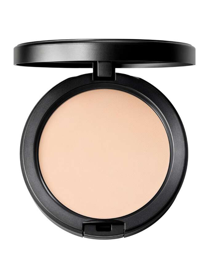 MAC Studio Fix Powder Plus Foundation Refillable - NC10