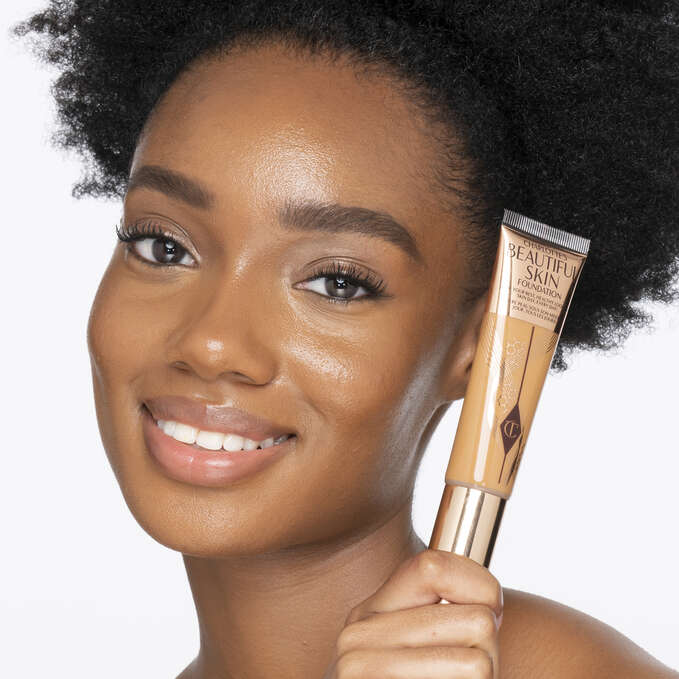 Charlotte Tilbury Beautiful Skin Foundation N° 13 - Warm 1