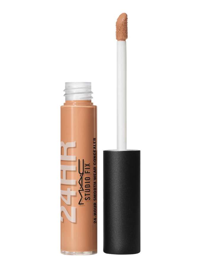 Studio Fix 24-Hour Smooth Wear Concealer 1
