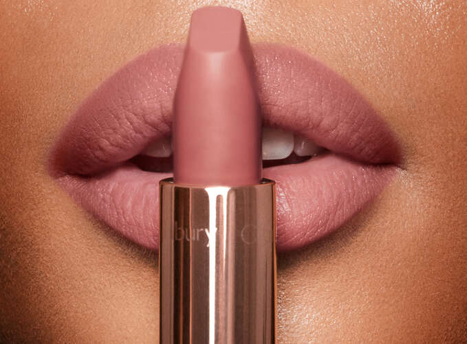 Charlotte Tilbury Matte Revolution Lipstick - Pillow Talk 2