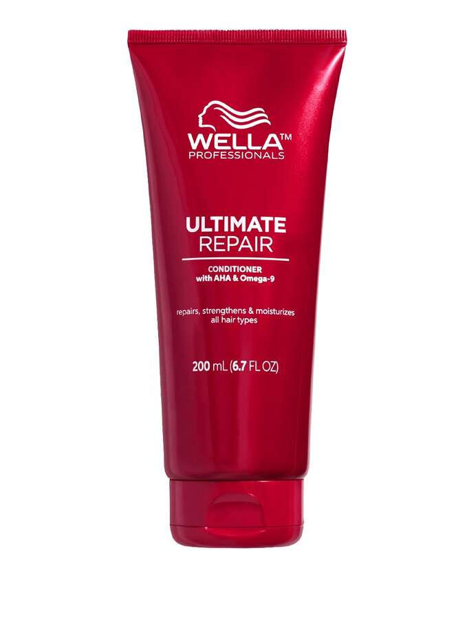 Wella Professional Ultimate Repair Deep Conditioner