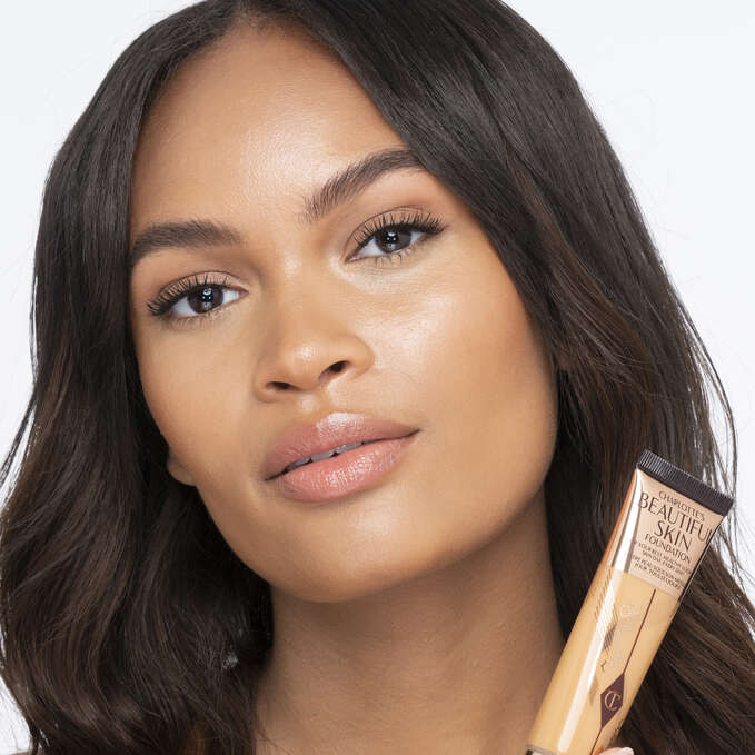 Charlotte Tilbury Beautiful Skin Foundation N° 8 - Warm 1