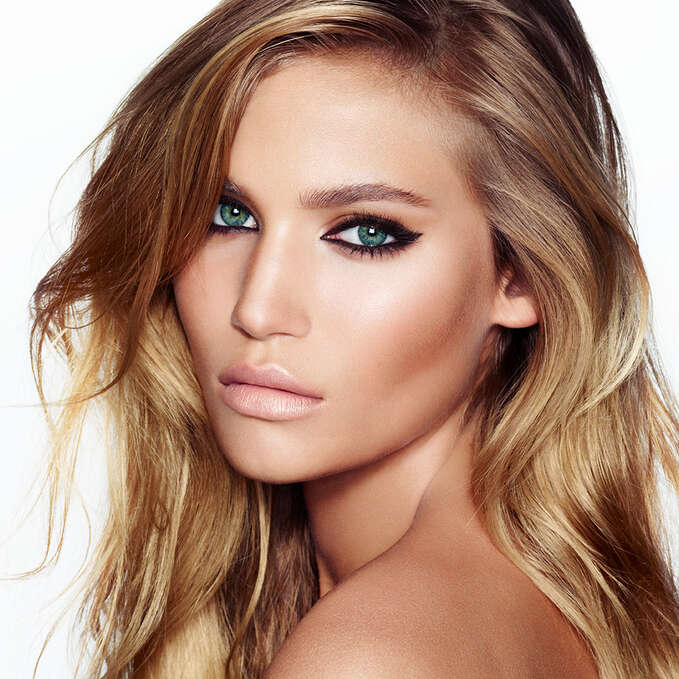 Charlotte Tilbury Luxury Palette Eye Shadow No. 8 - The Rock Chick 2