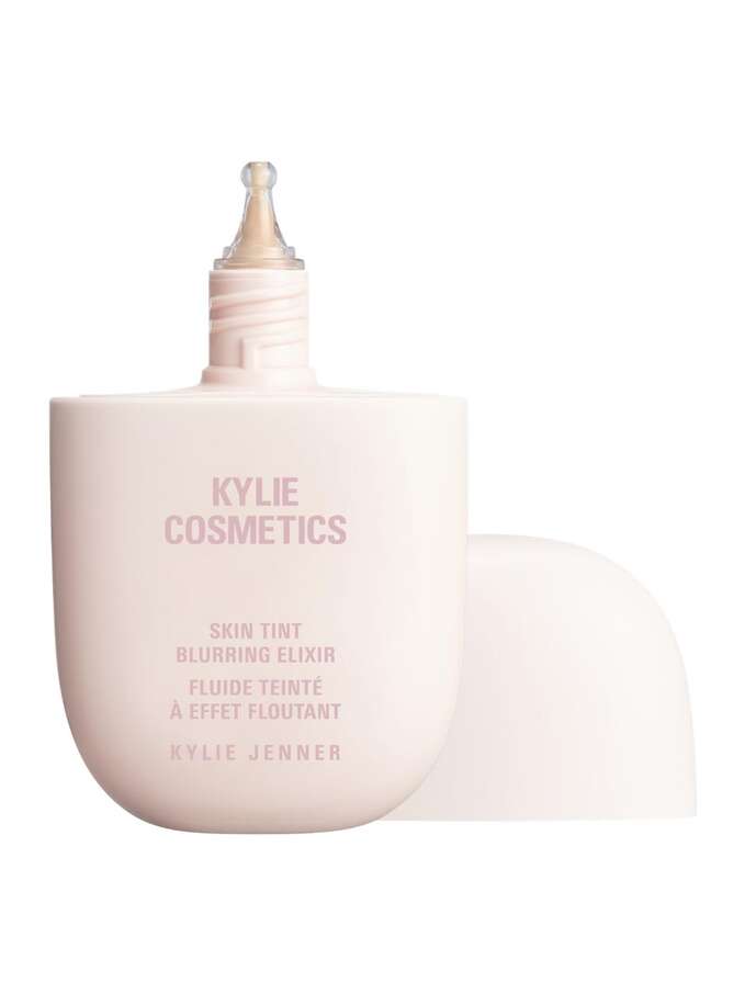 Kylie Cosmetics Blurring Elixir Skin Tint Foundation 5N 1