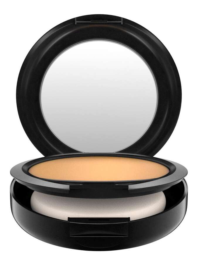 MAC Studio Fix Powder Plus Foundation 3