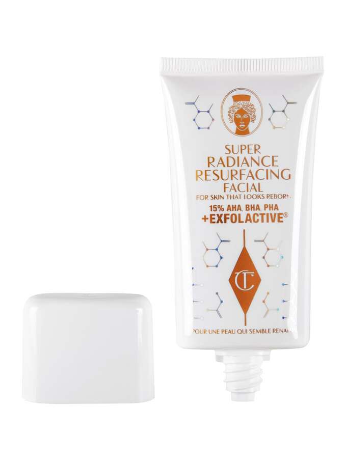 Charlotte Tilbury Super Radiance Resurfacing Facial Oil 50ml 1