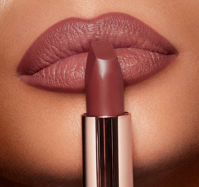 Charlotte Tilbury Matte Revolution Lipstick - Pillow Talk Medium 3