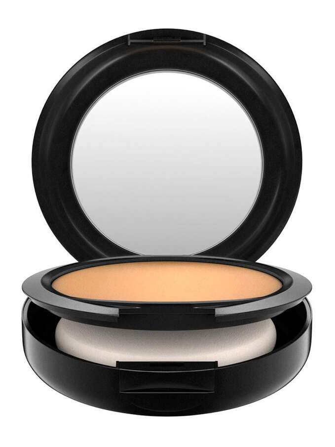 MAC Studio Fix Powder Plus Foundation 2