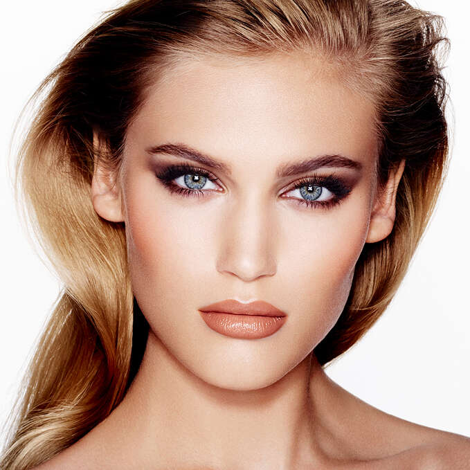 Charlotte Tilbury Luxury Palette Eye Shadow No. 9 - The Sophisticate 2