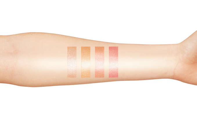 Charlotte Tilbury Glowgasm Beauty Light Wand - Goldgasm 4