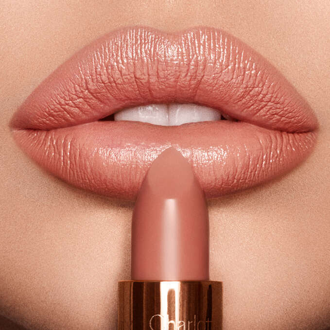 Charlotte Tilbury K.I.S.S.I.N.G Lipstick No 11 - You'Re Perfect 1