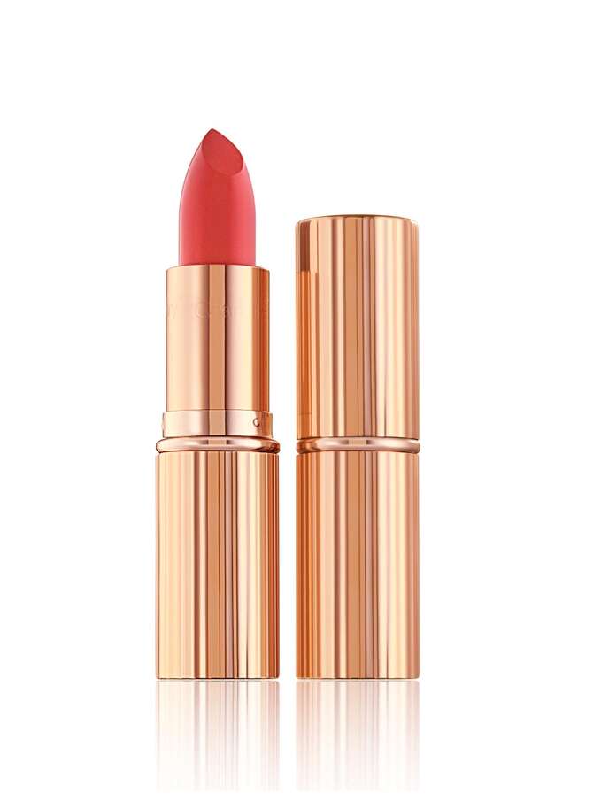 Charlotte Tilbury K.I.S.S.I.N.G Lipstick No 10 - Coral Kiss 1