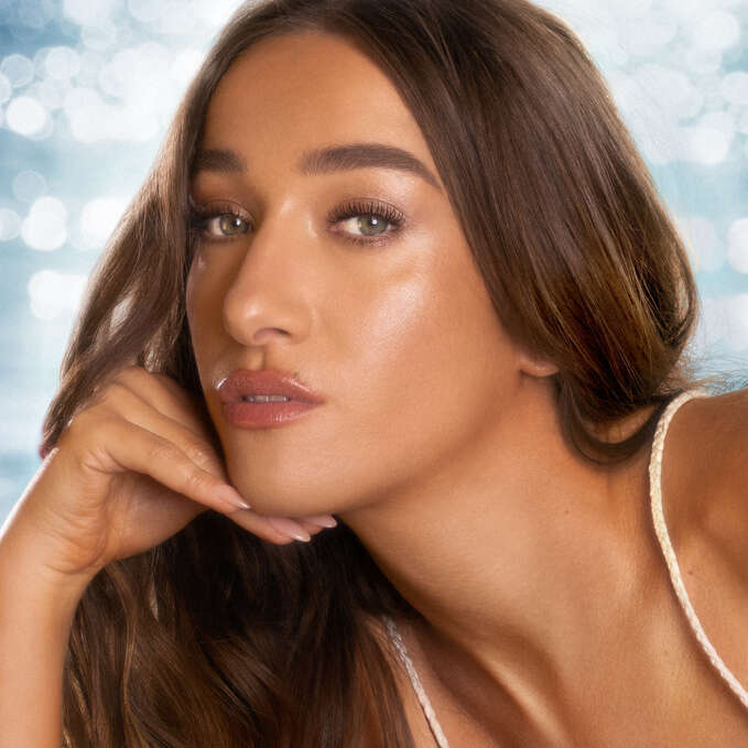 Charlotte Tilbury Beautiful Skin Island Glow Easy Tanning Drops - Tan/Deep 30 ml 2