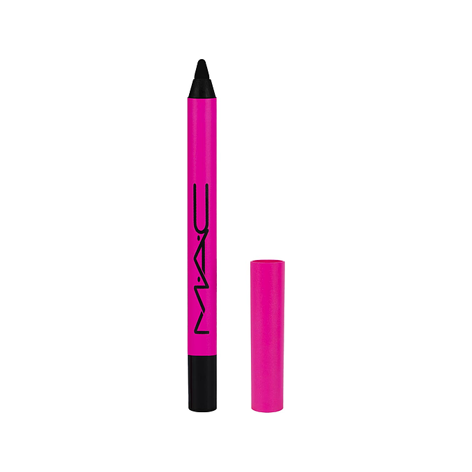 MAC In Extreme Dimension 24h Kajal