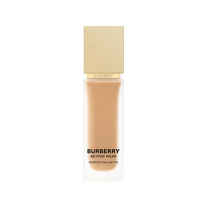 Burberry Beyond Wear Perfecting Matte Foundation No 80W Medium Warm