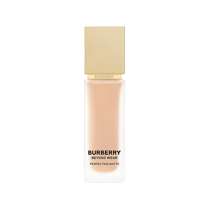 Burberry Beyond Wear Perfecting Matte Foundation No 40C Light Cool