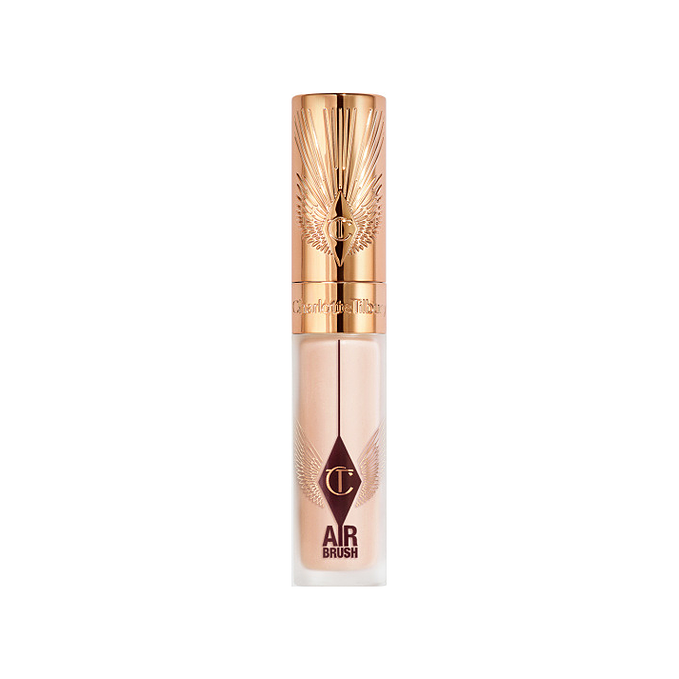 Charlotte Tilbury Airbrush Flawless Blur Concealer No 4 Fair-Medium 1