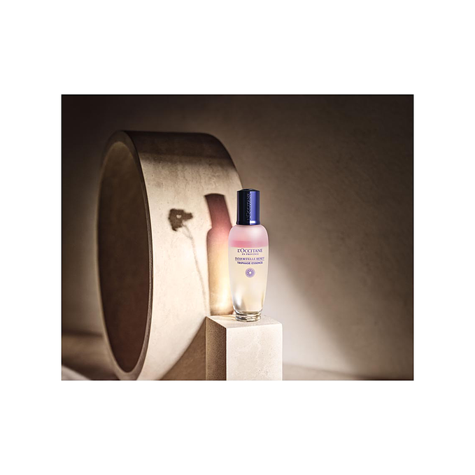 L'Occitane en Provence Immortelle Reset Triphase Essence 150 ml 2