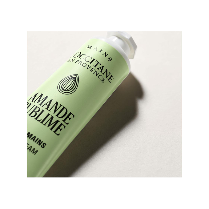 L'Occitane en Provence Almond Hand Cream 30 ml 1
