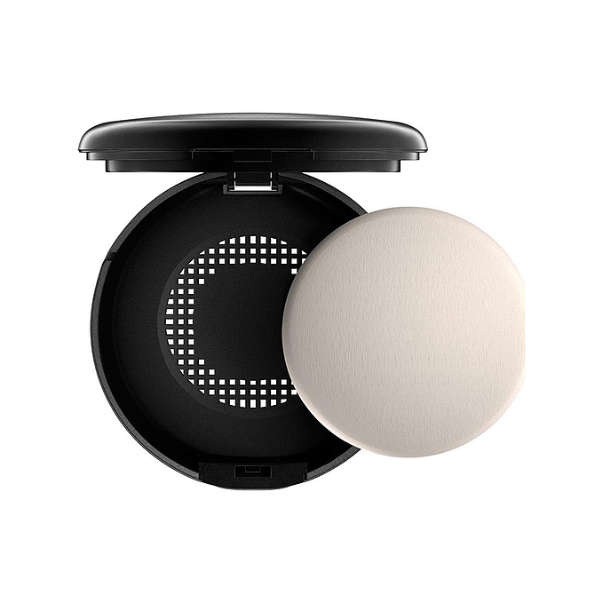 MAC Studio Fix Powder Plus Foundation 1