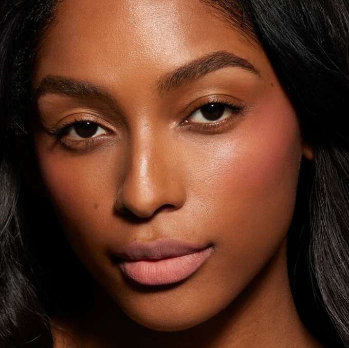 Kylie Cosmetics Lip and Cheek Glow Balm N° 351 All Things Pink 3