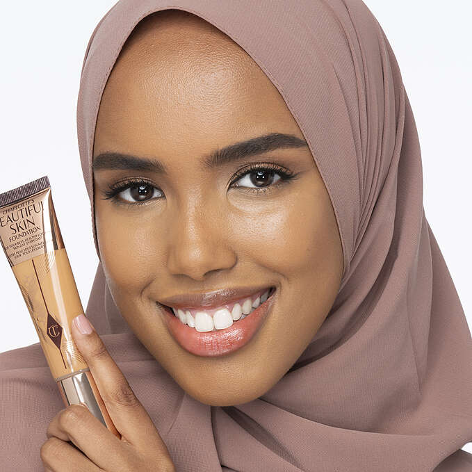 Charlotte Tilbury Beautiful Skin Foundation N° 29 - Warm 1