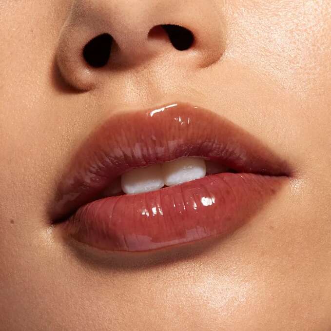 Kylie Cosmetics Chocolate Cookie Lip Oil Dessert 3