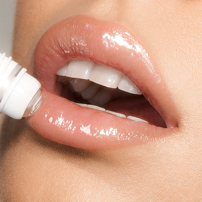 Charlotte Tilbury Magic Lip Oil 5