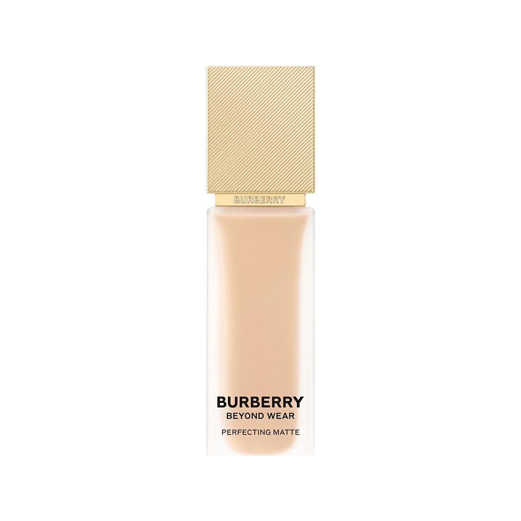 Burberry Beyond Wear Perfecting Matte Foundation No 30W Light Warm