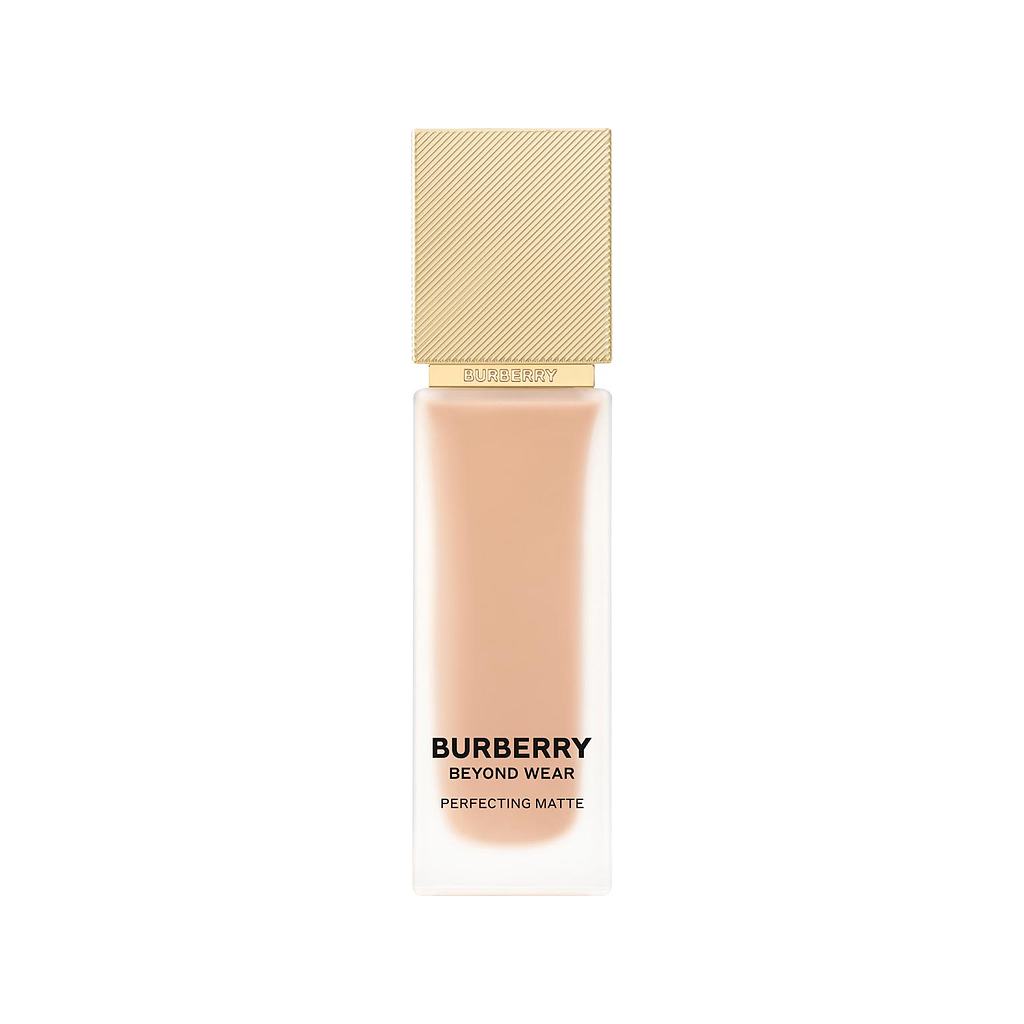 Burberry Beyond Wear Perfecting Matte Foundation No 45C Light Cool