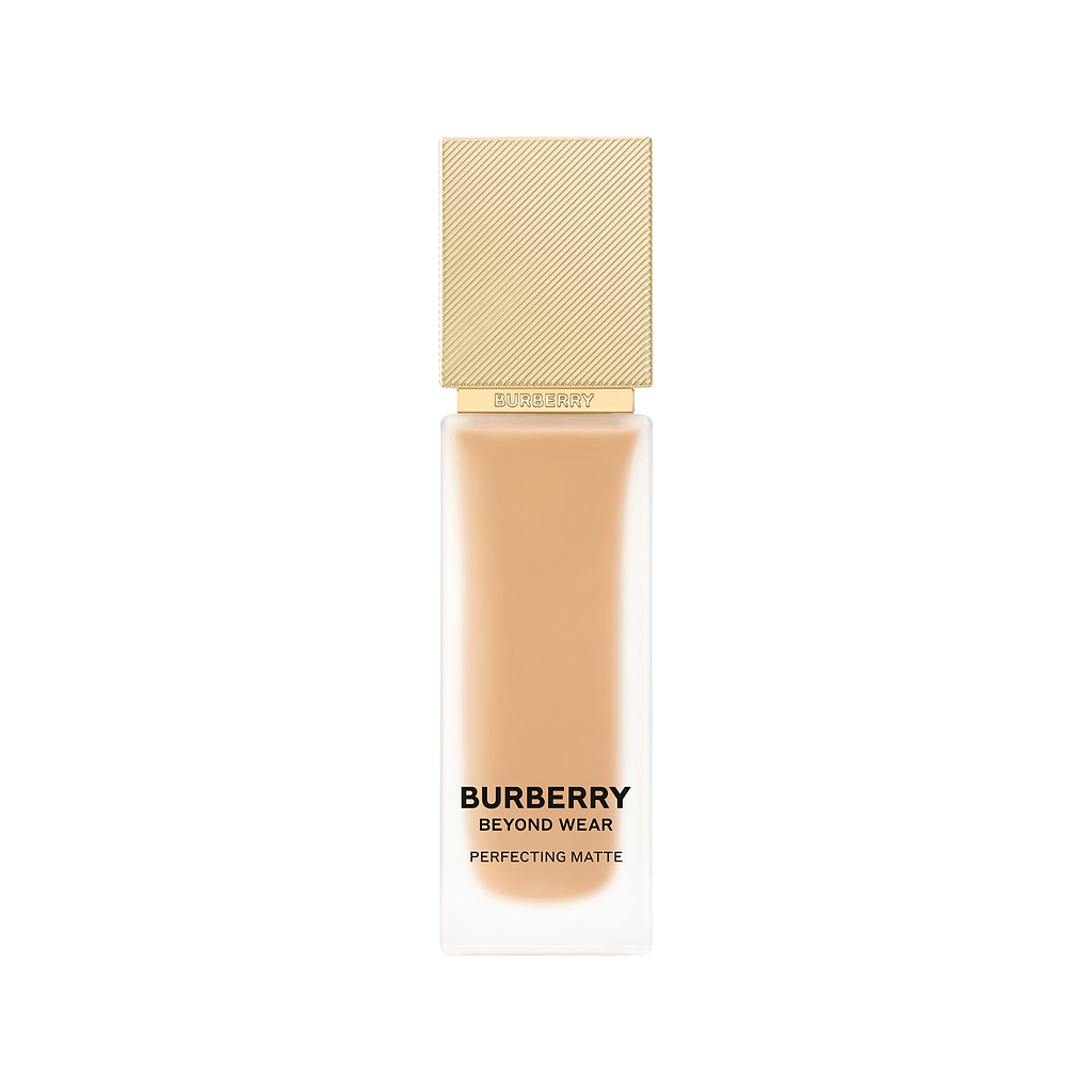 Burberry Beyond Wear Perfecting Matte Foundation No 70W Medium Warm
