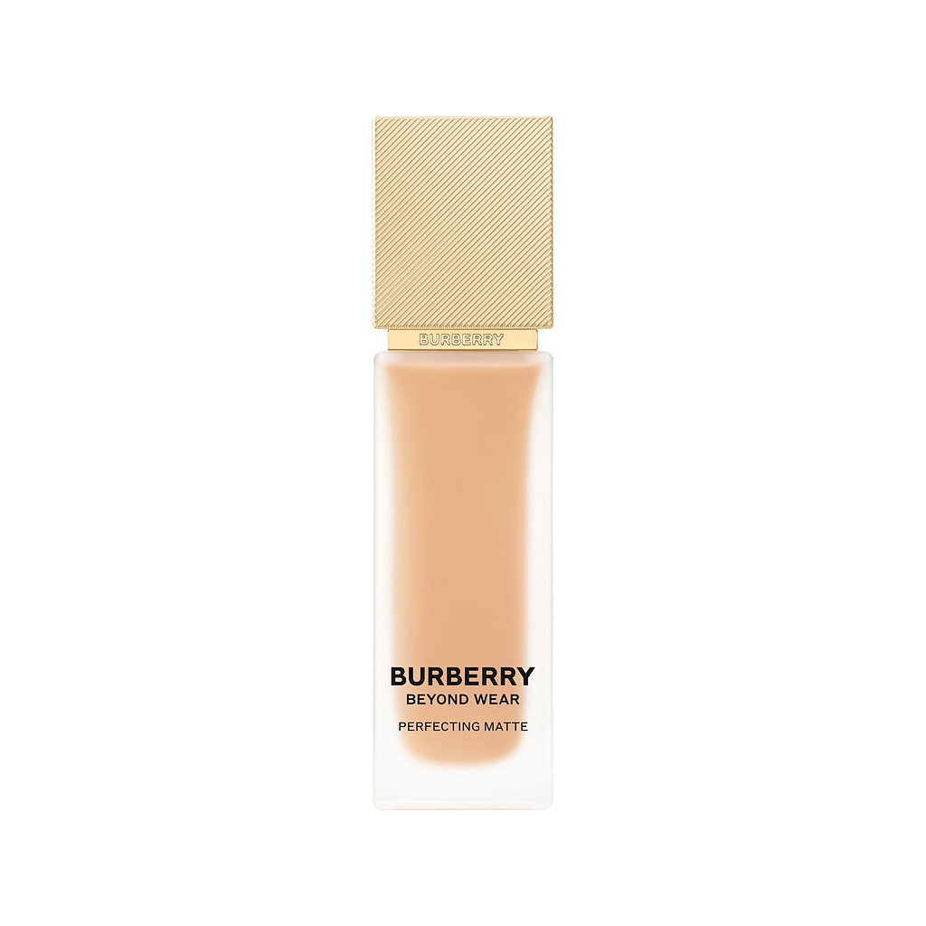 Burberry Beyond Wear Perfecting Matte Foundation No 60W Medium Warm