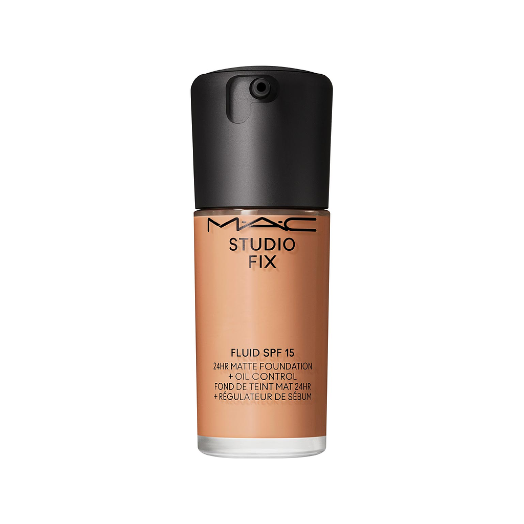 Studio Fix Fluid SPF 15 24HR Matte Foundation + Oil Control